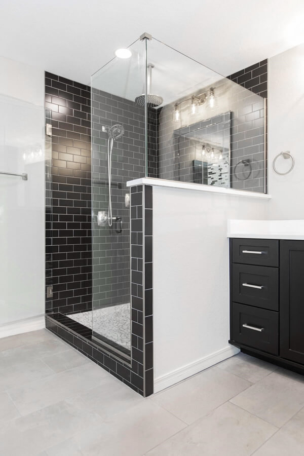 10 Ways to Make Any Bathroom Look Bigger - New Life Homes